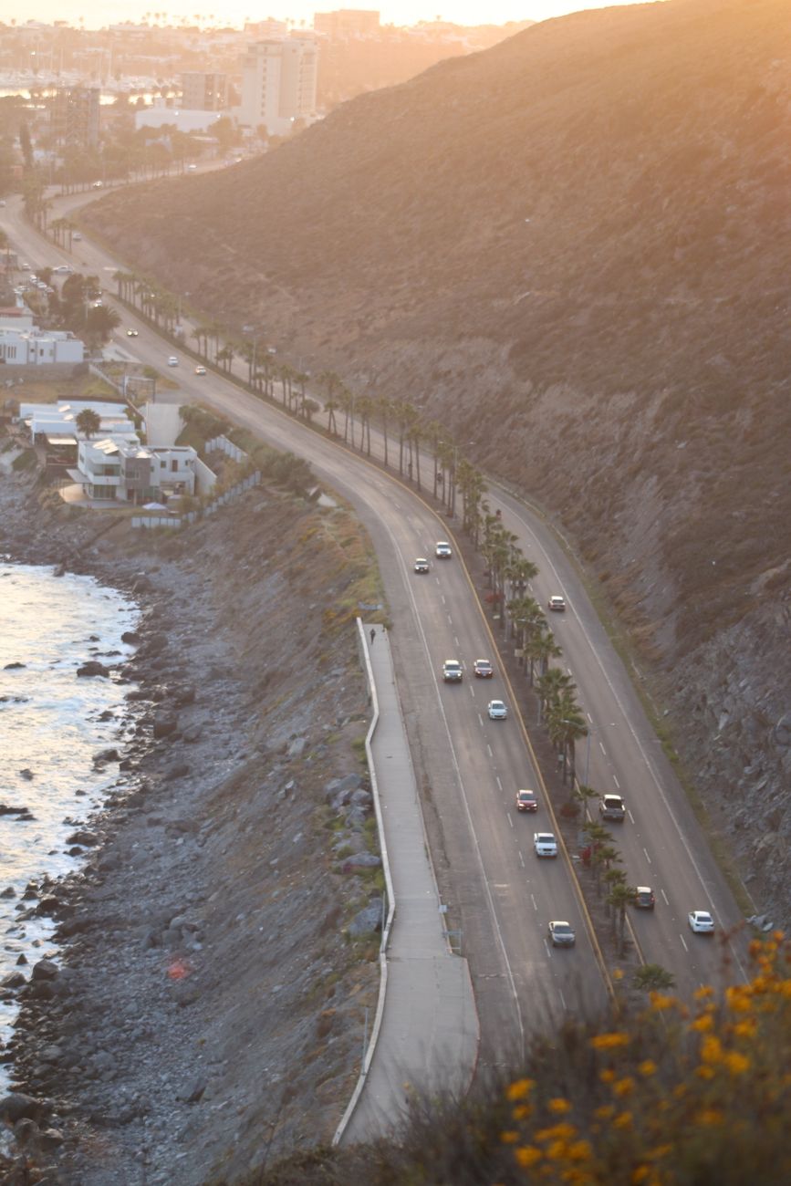 Carretera junto al Mar de Cortés